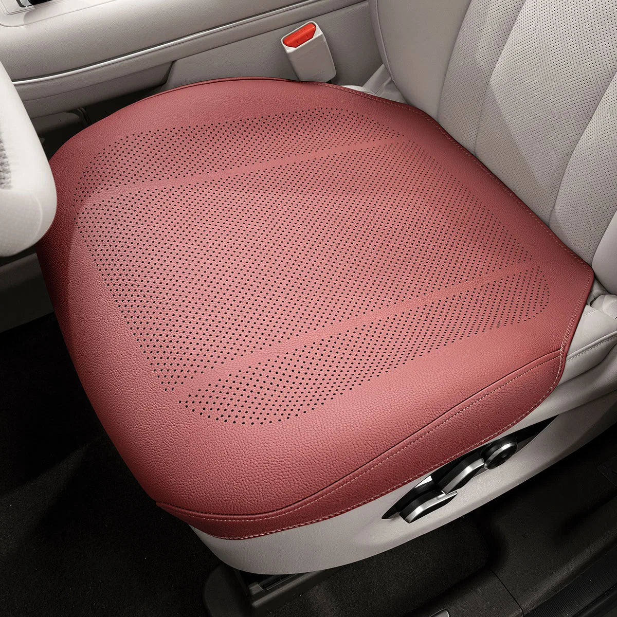 Universal Car Seat Cushion Leather Thin Breathable Hole Summer Car Interior Seat Cover Four Seasons Automotive Parts